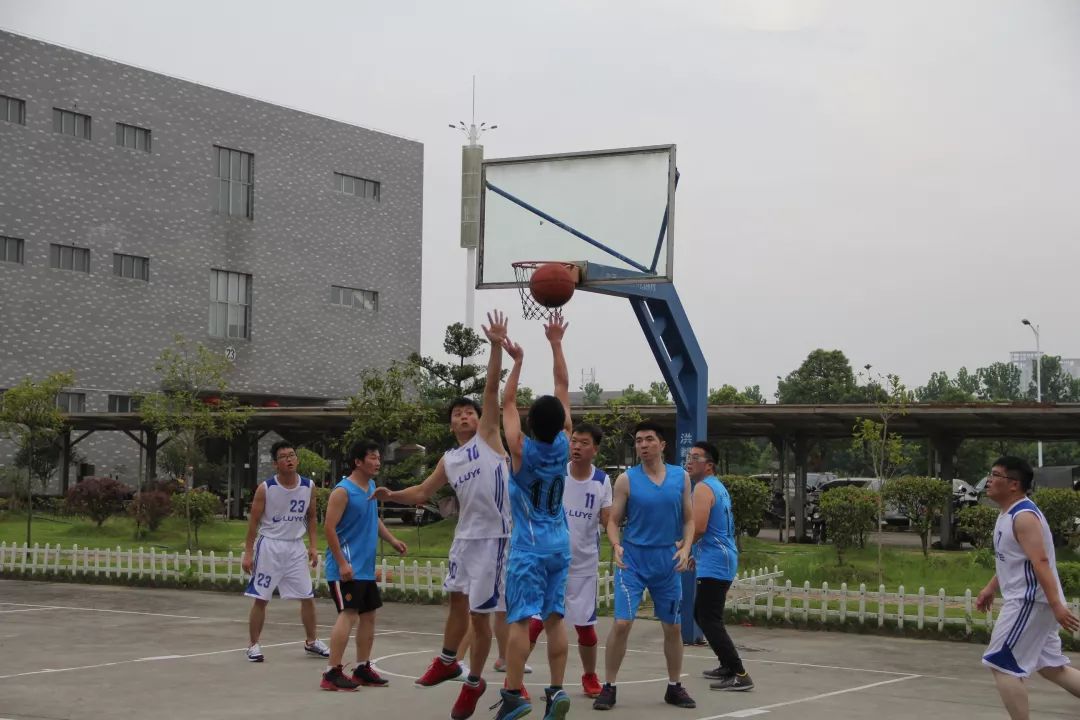 GҰ܇VS܇͌I(y)@xِ-ʻ